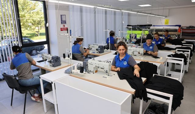 Tekstil Üretim ve Tasarım Merkezi Türkiye’ye tanıtıldı