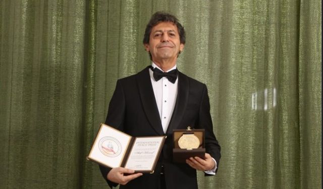 Dünyaca Ünlü Yazar Akif Manaf’a 2025 International Peace Prize