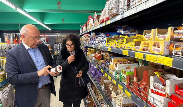 Emekli, dar gelirli tüketim tarihi geçmiş ürünlere muhtaç ediliyor…