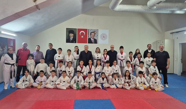 Porsuk Spor Salonu’nda Kuşak Sınavı Heyecanı