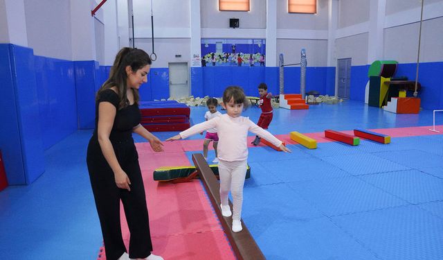 Tepebaşı’nda çocuklar jimnastik ile gelişiyor