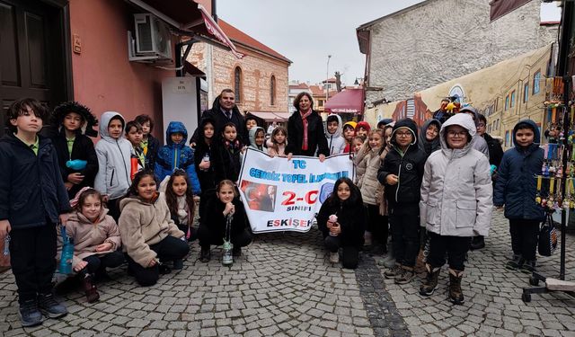 Kentimizdeki Tarihi Mekânlar Dersi Ayşe Ünlüce’den