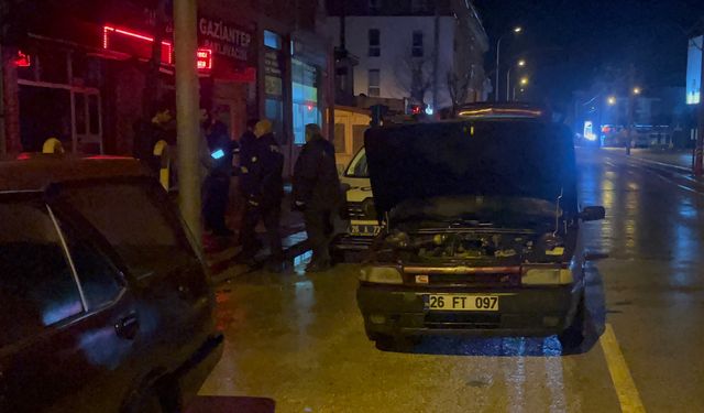 Motoru yanan araç kullanılamaz hale geldi