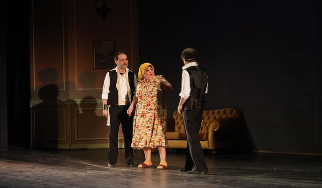 Şehir Tiyatroları Haldun Dormen’i Unutmadı