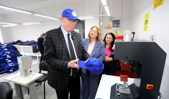 Tekstil Atölyesi şapka üretimine başladı