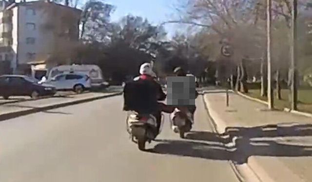 Benzini biten motosikleti iterken dengesini kaybeden motosiklet sürücüsü kaza yaptı