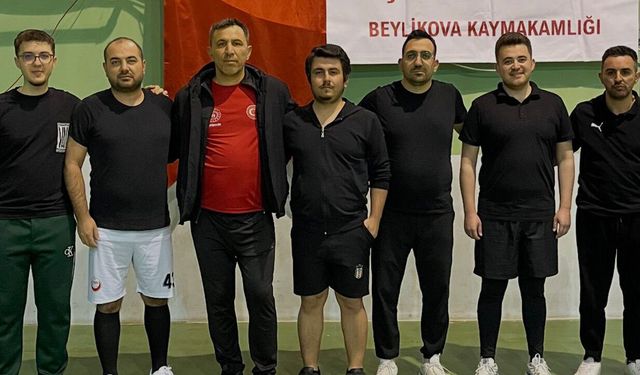 Beylikova'da voleybol turnuvası başladı