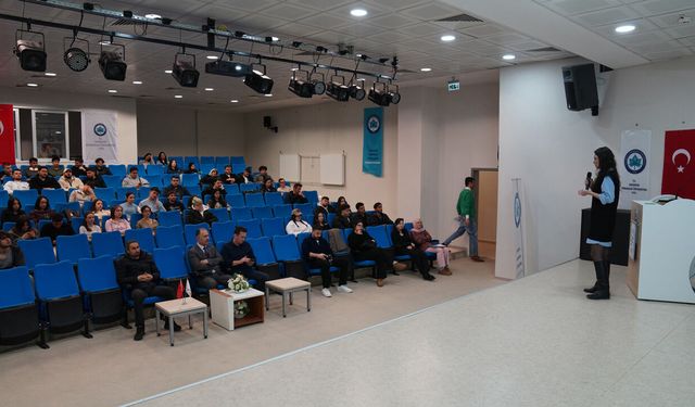 Gençler sürdürülebilir kalkınma konusunda bilinçlendiriliyor