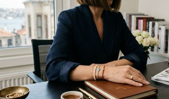 İş Hayatında Ne Tarz Yüzük Takılmalıdır?