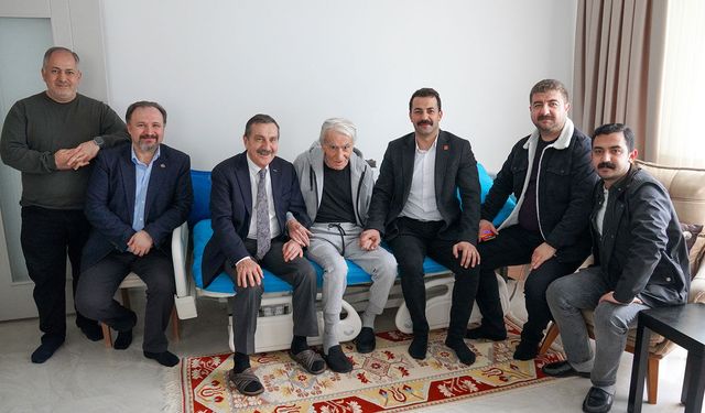 İsmet Süder’in Siyasi Kültürü Örnek Olmalı