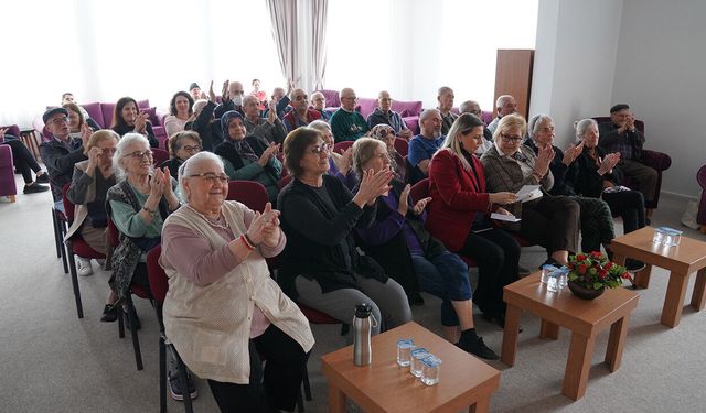 Metin Özöğüt Yaşam Merkezi’nde Renkli Anlar