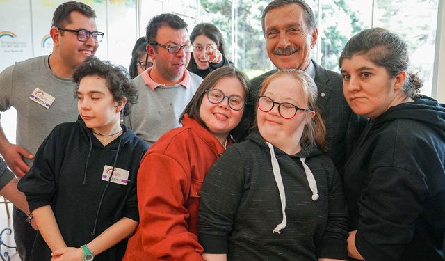 Özel bireyler için geleceğe köprü kuruyoruz