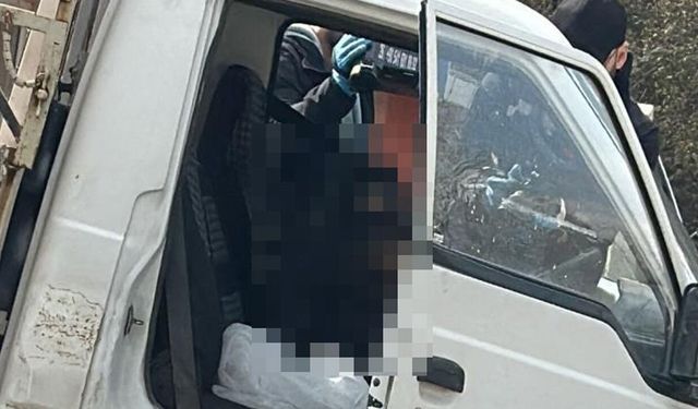 Sınıf öğretmeni arabasında ölü bulundu
