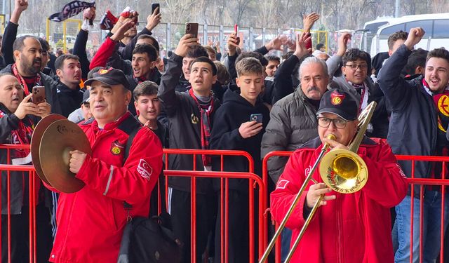 Bando EsEs'in kurucuları, Espana Cani'nin doğuş hikayesini anlattı