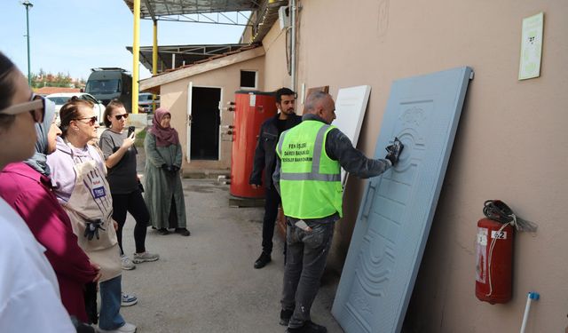 Büyükşehir belediyesinin alçı ve boya kursuna yoğun ilgi