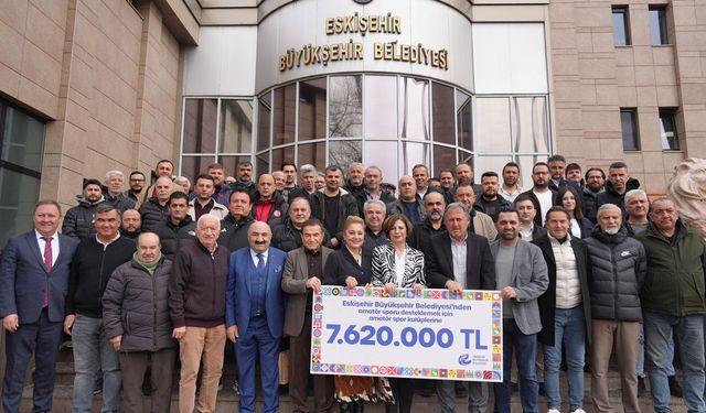 Büyükşehirden Amatör Spor Kulüplerine 7 Milyon 620 Bin TL Destek