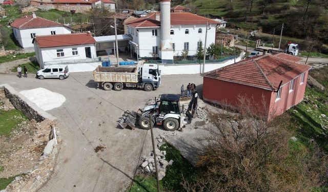 Mahalleli istedi, Başkan Hamamcı harekete geçti