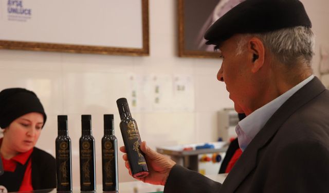 Ödüllü zeytinyağı artık halk et market ve halk ekmek büfelerinde