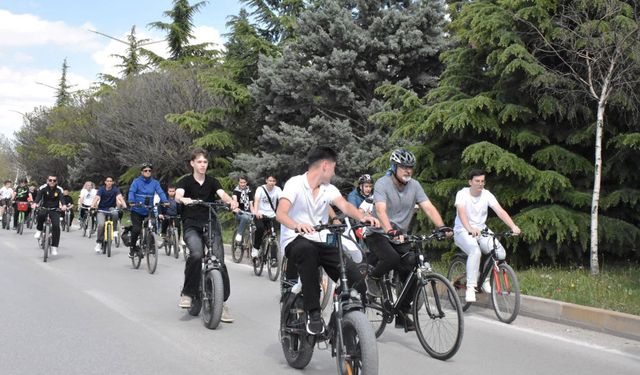 EOSB Teknik Kolej 19 Mayıs Ruhuyla Pedalladı