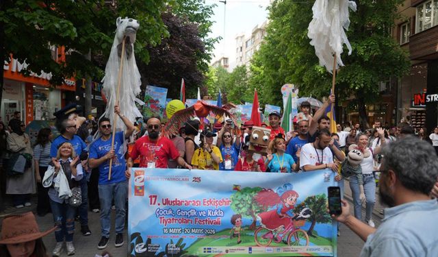 Eskişehir’in rengârenk festivali sona erdi