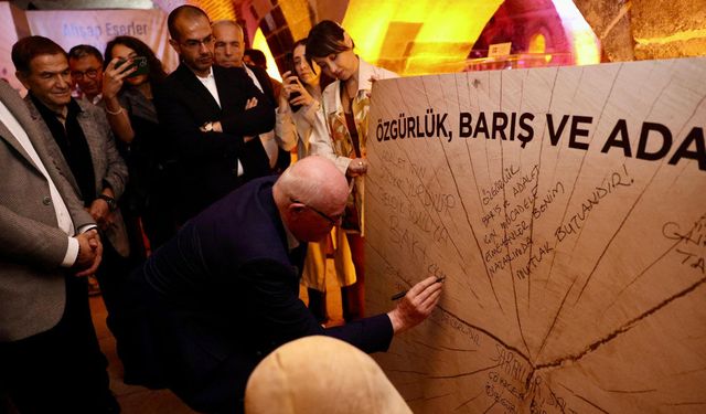 Ahşapta hayat bulan eserler müzedeki yerini aldı