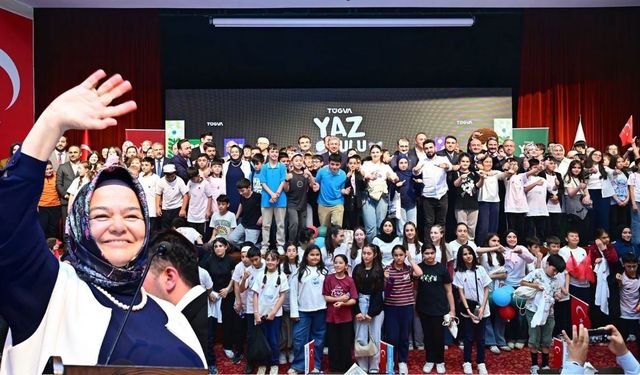 Bir Nesli Kazanırsanız Bir Medeniyeti Ayağa Kaldırırsınız
