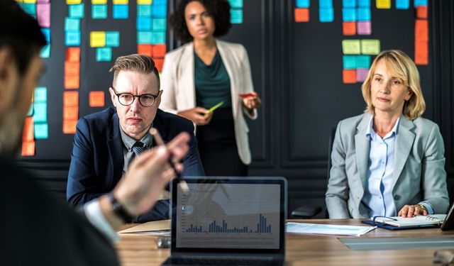 Dijital Dönüşüm Çağında Liderlik Neden Yeniden Tanımlanıyor?