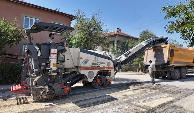 Fen İşleri Ekipleri Tepebaşı’nda Her Yerde