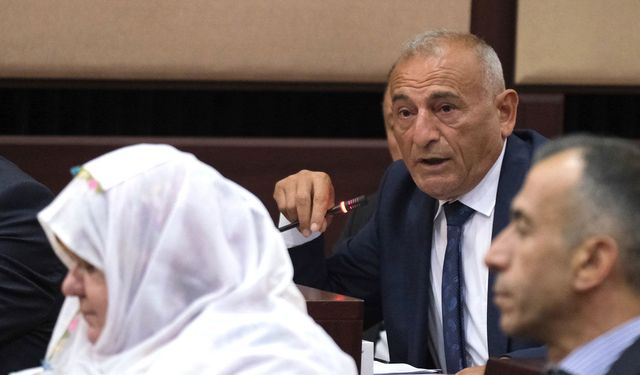 Han belediye başkanı asfaltı sordu, Ünlüce yanıtladı