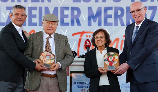 Odunpazarı’nın sosyal hizmet  tesisini Özel Açtı