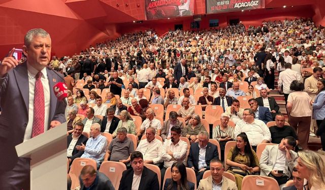 Özgür Özel: “Bu Yürüyüş Milletin Yürüyüşüdür”
