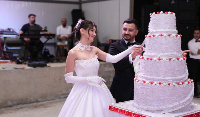 Vurucu ve Çekin Ailelerinin Mutlu Günü