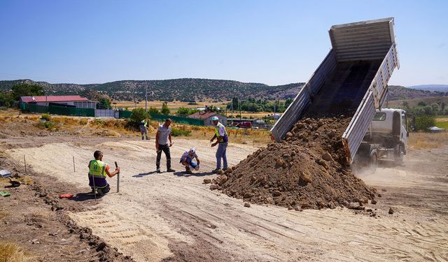 Tepebaşı'nda yeşil alanlar büyüyor, kırsala yeni yaşam alanları kazandırılıyor