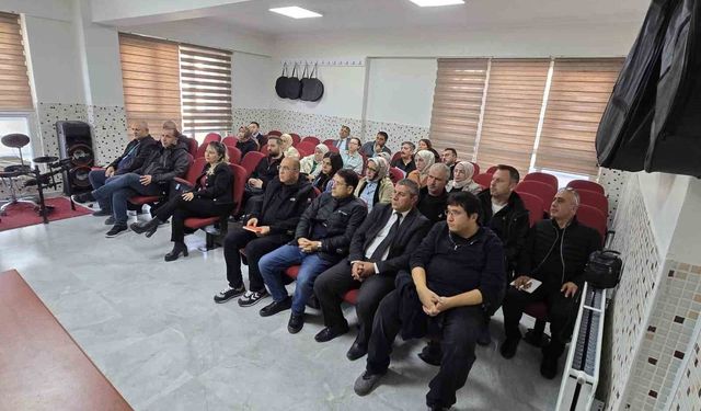 Emirdağ'da 'Ortak Yazılı Sınav Sistemi' bilgilendirme toplantısı yapıldı
