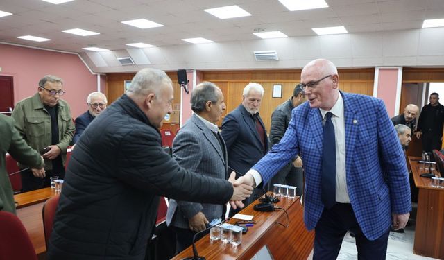 Başkan Kurt, mahalle muhtarlarıyla bir araya geldi