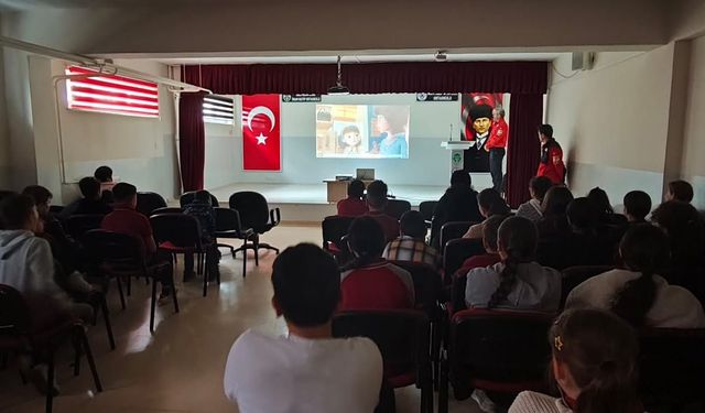 Öğrencilere AKUT’tan afet farkındalık eğitimi