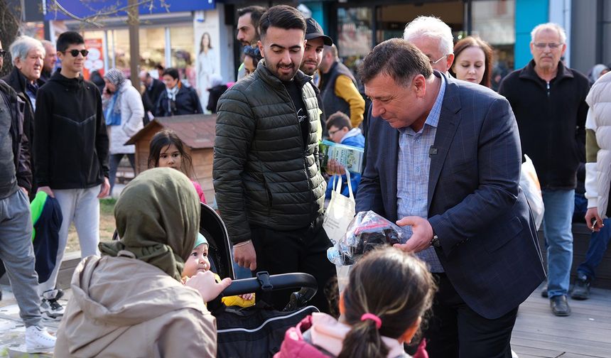 Özkan Alp Hamamyolu’nda vatandaşlarla buluştu