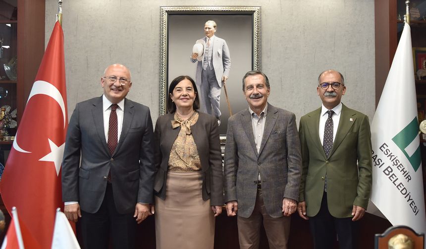 CHP Eskişehir milletvekilleri Başkan Ataç’ı kutladı
