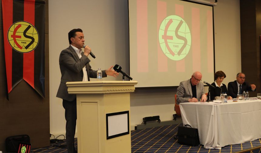 Eskişehirspor’un şirketleşmesi ve kurumsallaşması lazım