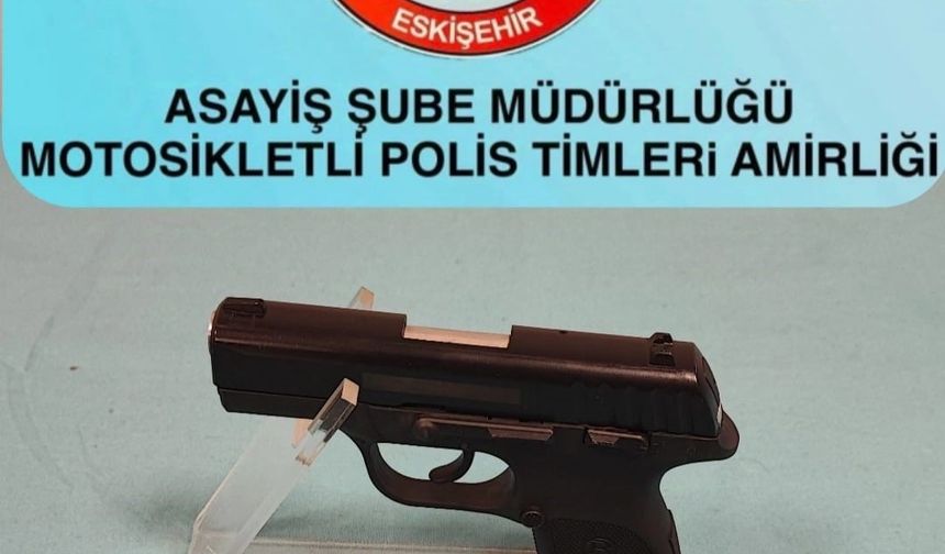 Silah ve uyuşturucu madde ele geçirildi