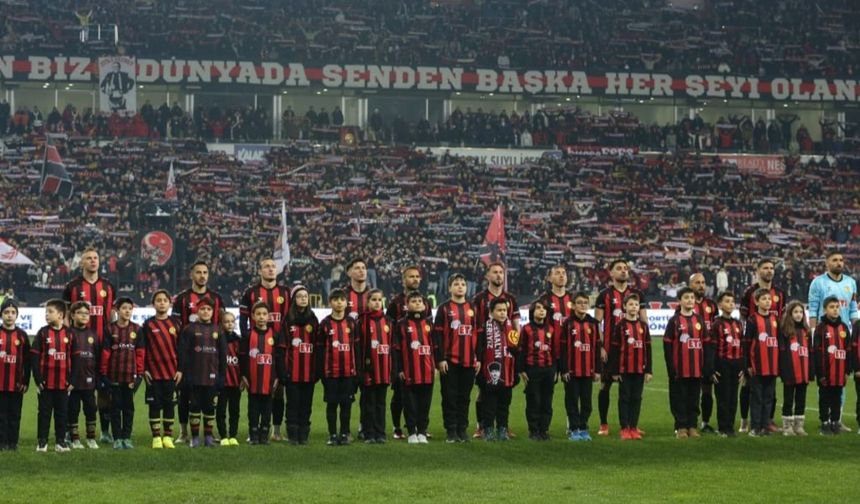 TFF, Eskişehirspor'un Seyirci Rekorunu Tescilledi