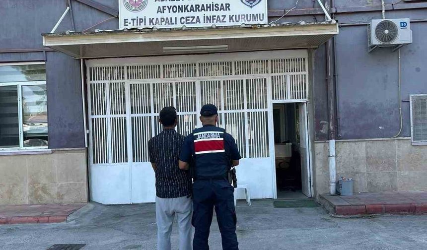 Kasten öldürme suçundan aranan şahsı jandarma yakaladı
