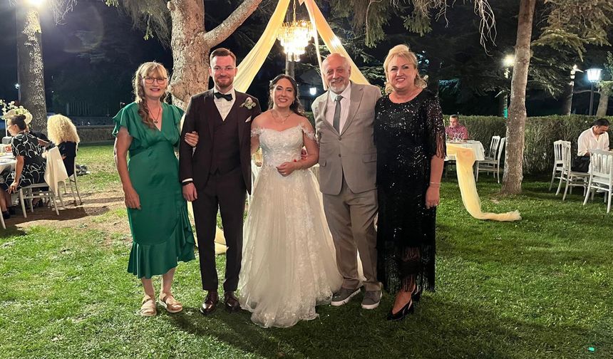 Zeynep Laden ve Joscha dünyaevine girdi