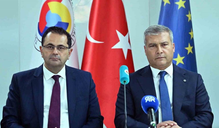 Rektör Adıgüzel, Brüksel’de Türk Dili ve Kültürü programını tanıttı