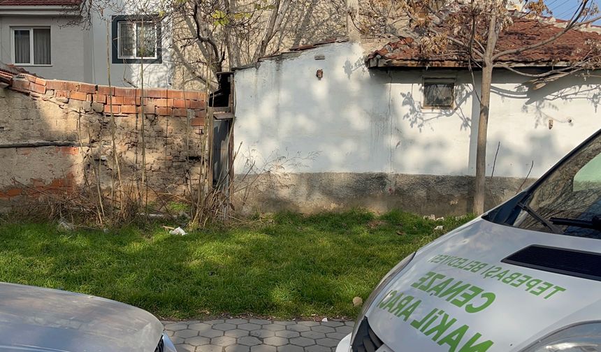 10 gündür haber alınamıyordu evinde ölü bulundu