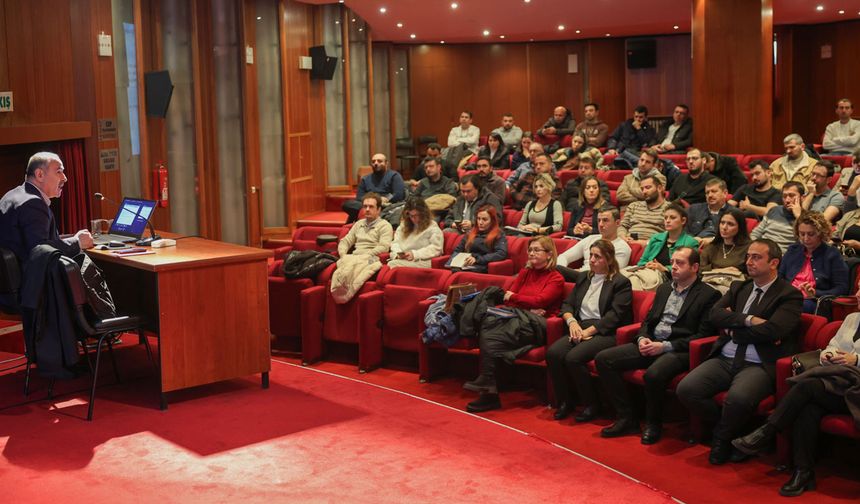 Eskişehir büyükşehir belediyesi hizmet içi eğitimlere devam ediyor