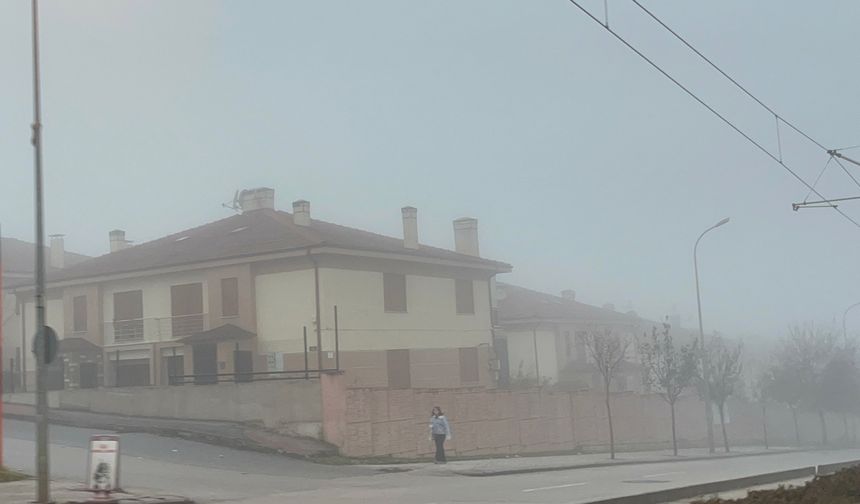 Eskişehir'de bugün sis hakim oldu