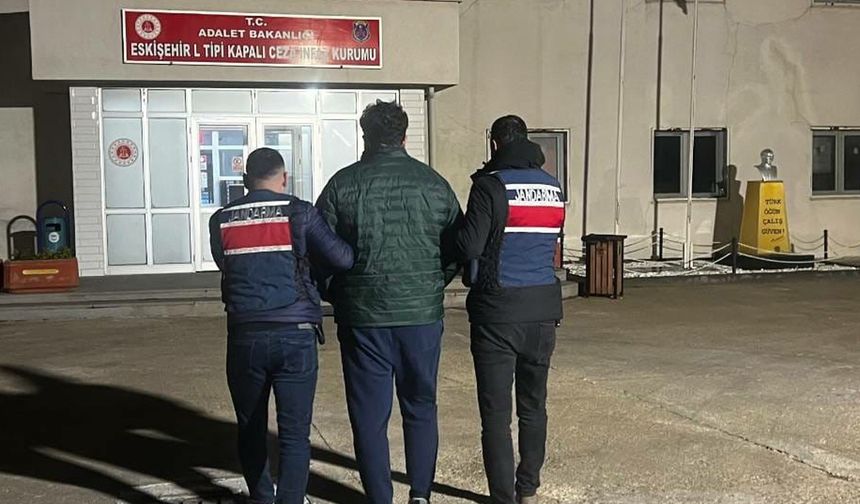Jandarma FETÖ üyesi 1 kişiyi yakaladı