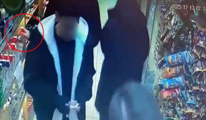Marketten alkollü içecek çalan şahıs kameraya yakalandı