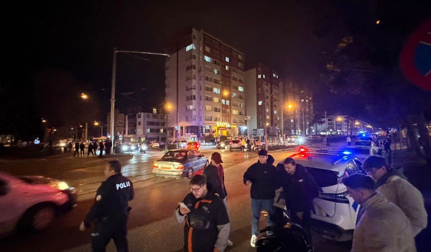 Uluönder’de Motosiklet Kazası: Sürücü Hastaneye Kaldırıldı